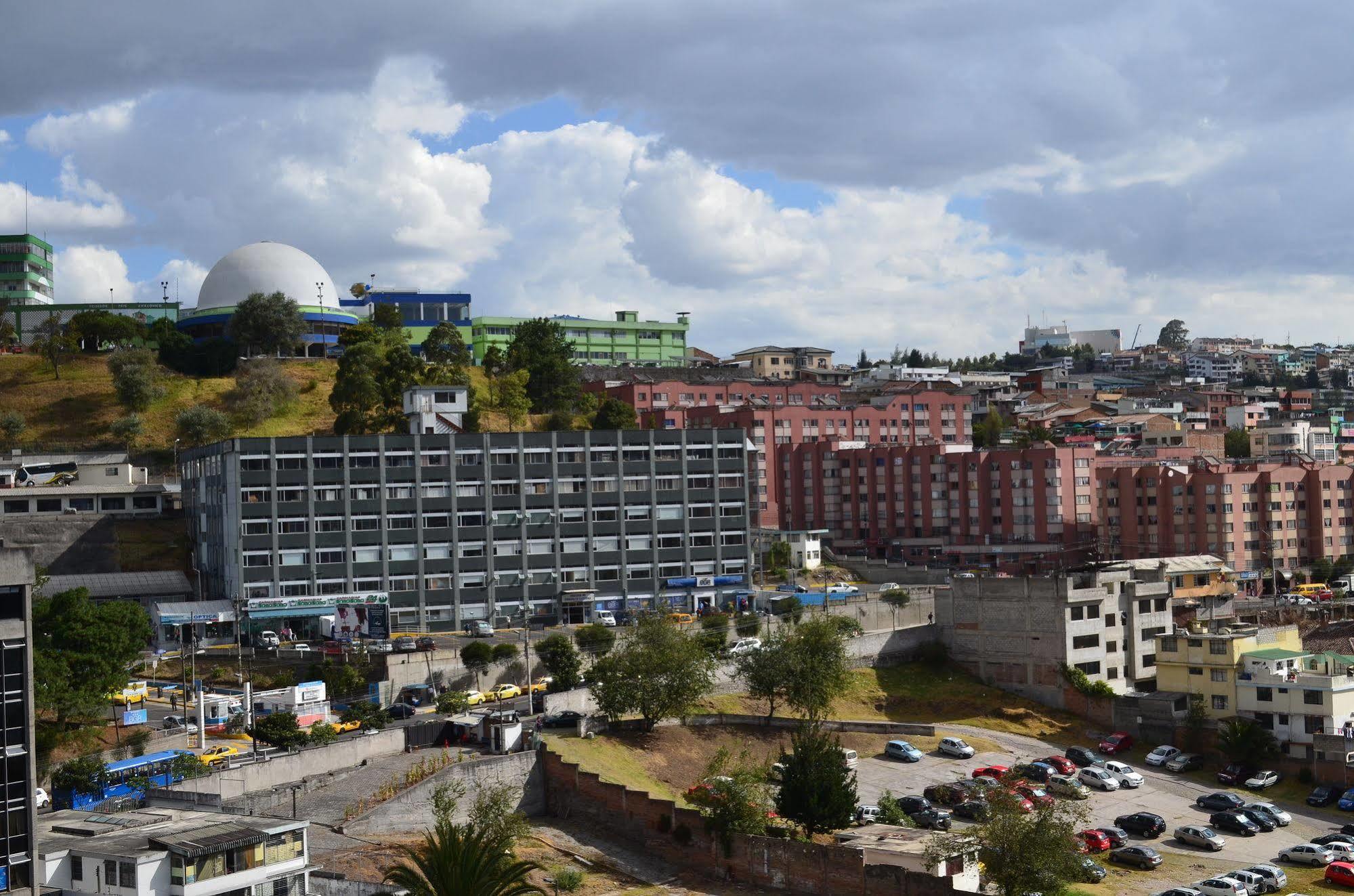 Hotel Tambo Real Quito Exterior foto